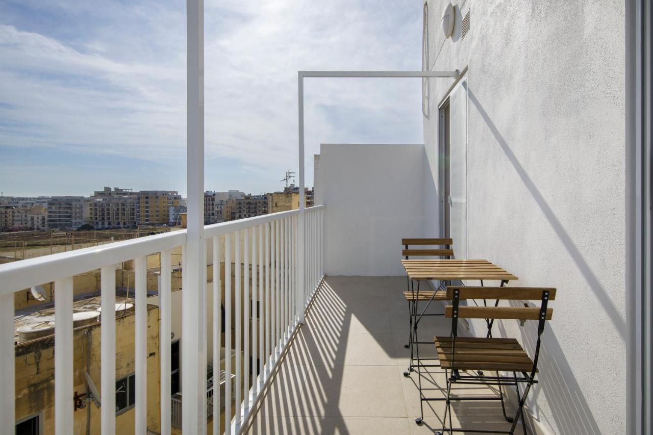 Hilltop Apartments - Stylish Comfort Living Close To The Sea, Bugibba St. Paul's Bay Exteriör bild
