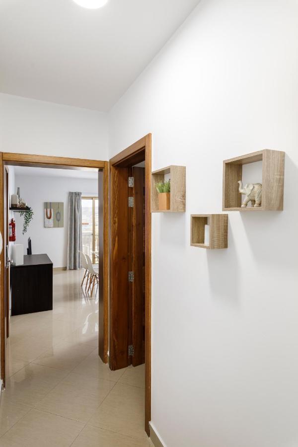 Hilltop Apartments - Stylish Comfort Living Close To The Sea, Bugibba St. Paul's Bay Exteriör bild